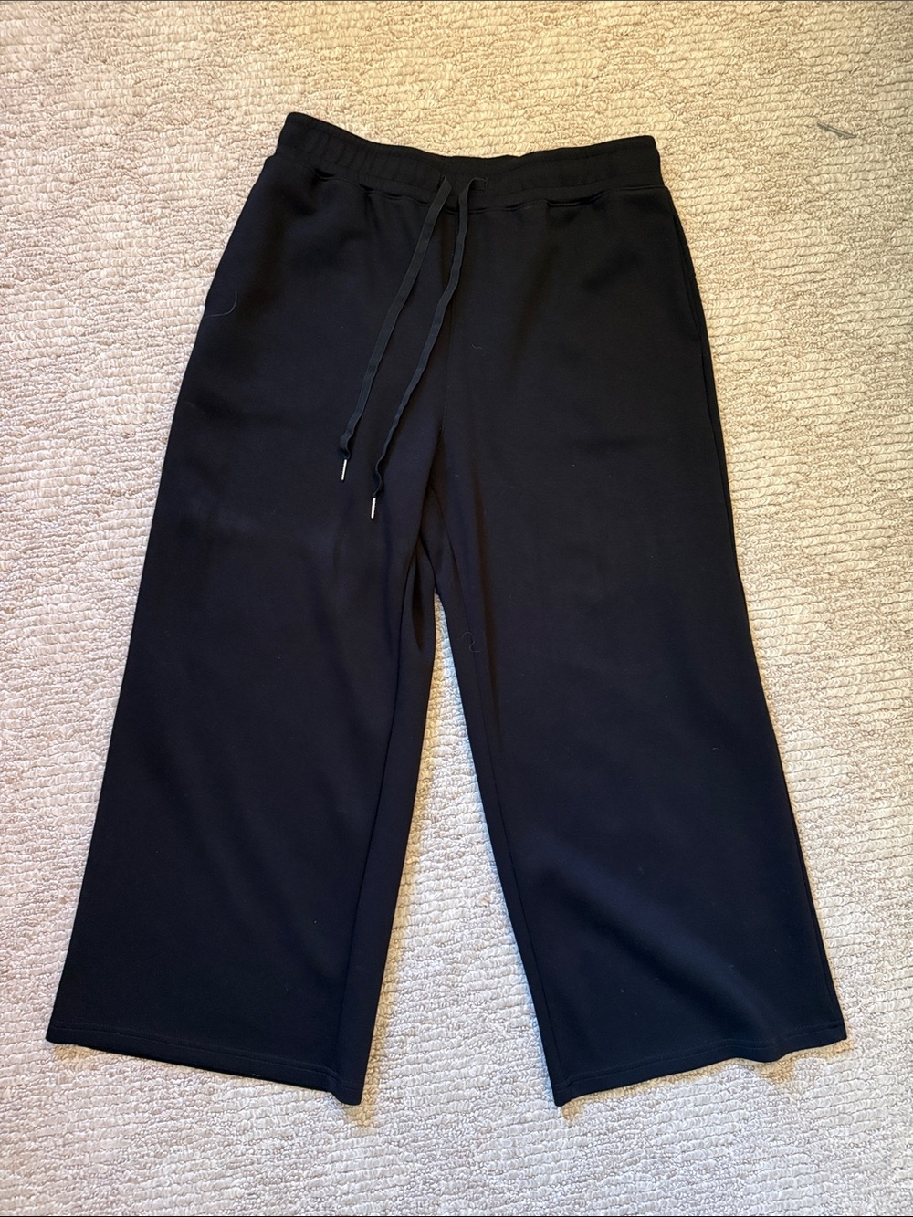 Wide Leg Women's Pants & Top Set in Black - Picture 7 of 11